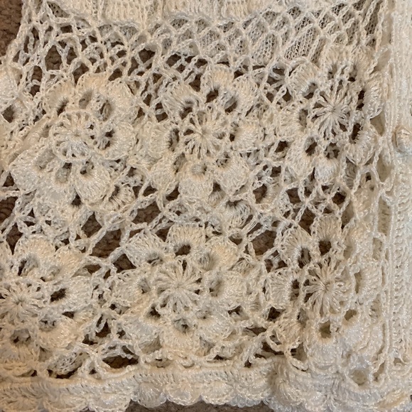 Celina Yang Designs Knitwear Originals Vintage White Lacey Buttoning Cardigan - Picture 7 of 7